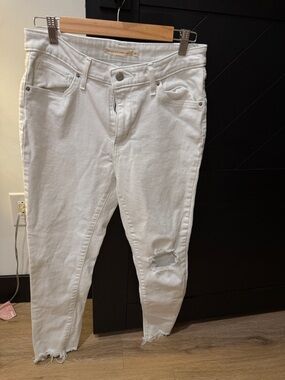 Levi's White Skinny Distressed Jeans
